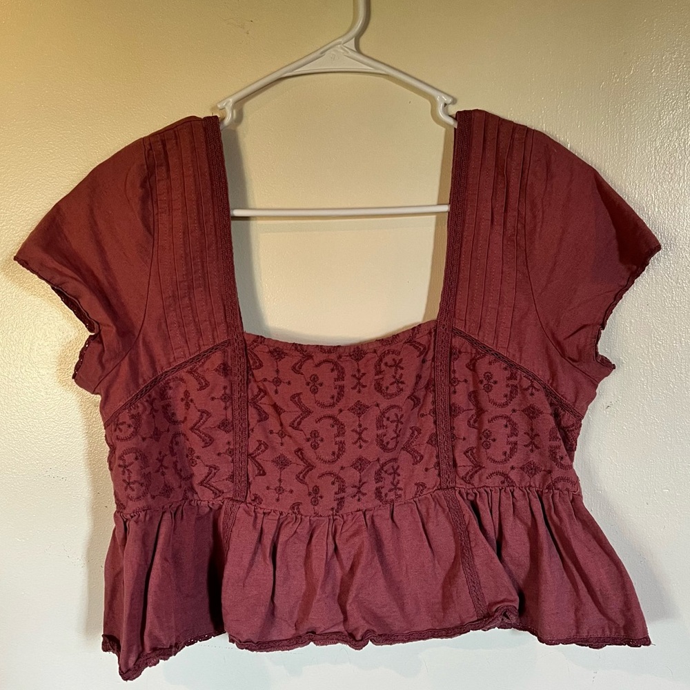 American Eagle Cropped Shirt